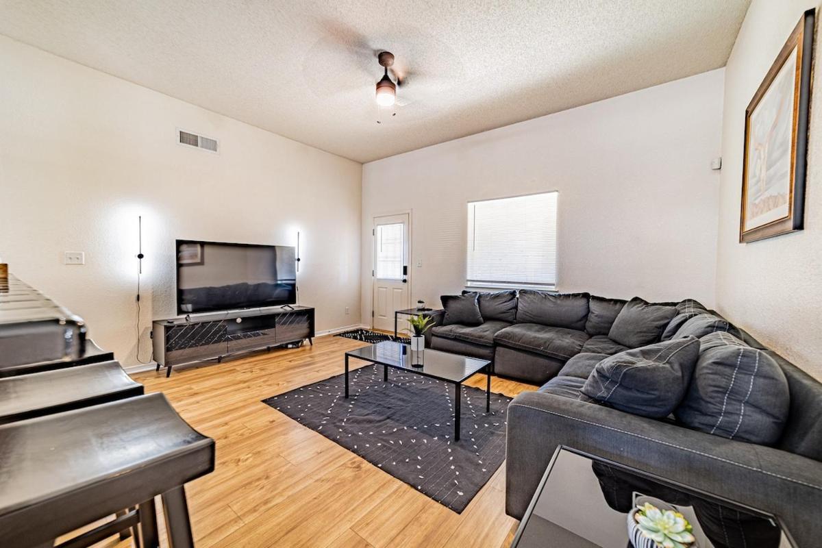 Perfect Family Home With Games Near Fort Bliss เอลปาโซ ภายนอก รูปภาพ